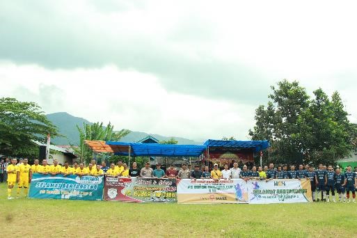 Dukungan Pelaksanaan Turnamen Sepak Bola U40 Bunga Tanjung